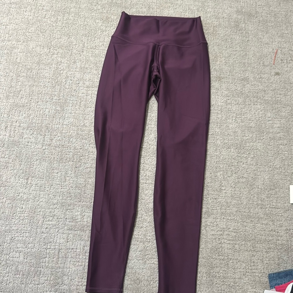 Alo airlift purple leggings size medium